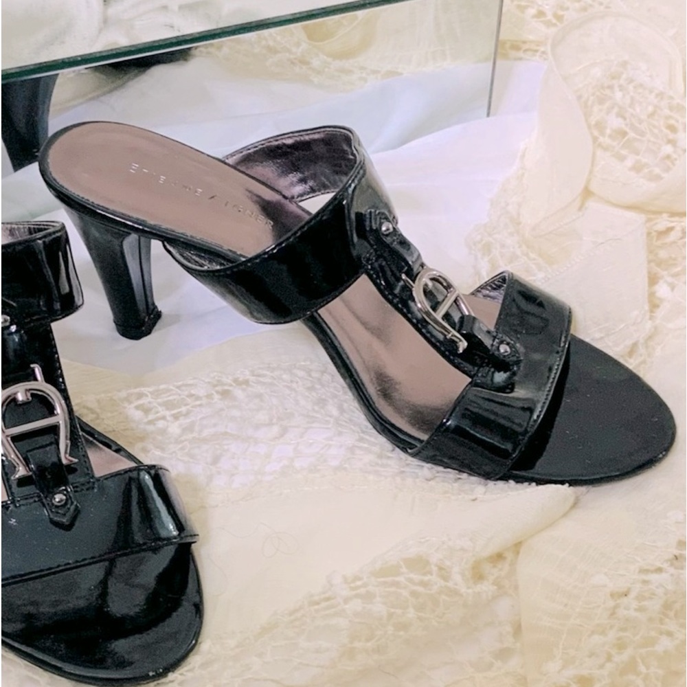 Etienne Aigner Patent Leather “A” Logo Kitten Heel